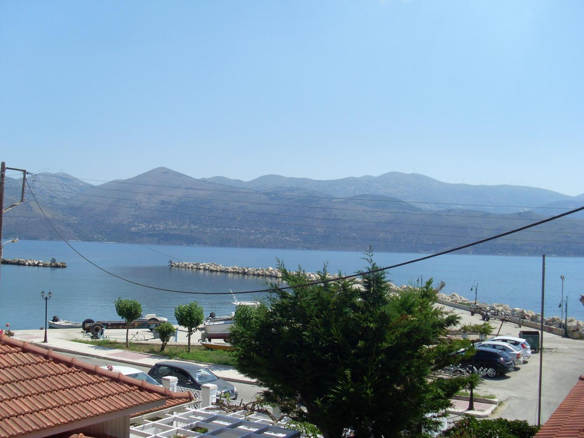 Mariangela Apartments Lixouri Rum bild